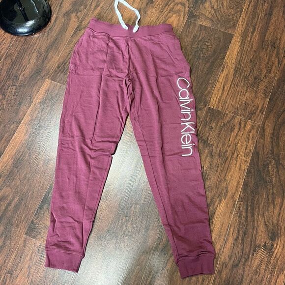 CALVIN KLEIN 2 Pack Terry Cloth Joggers! Perfect Lounge and gym Small Nwt - Picture 12 of 12